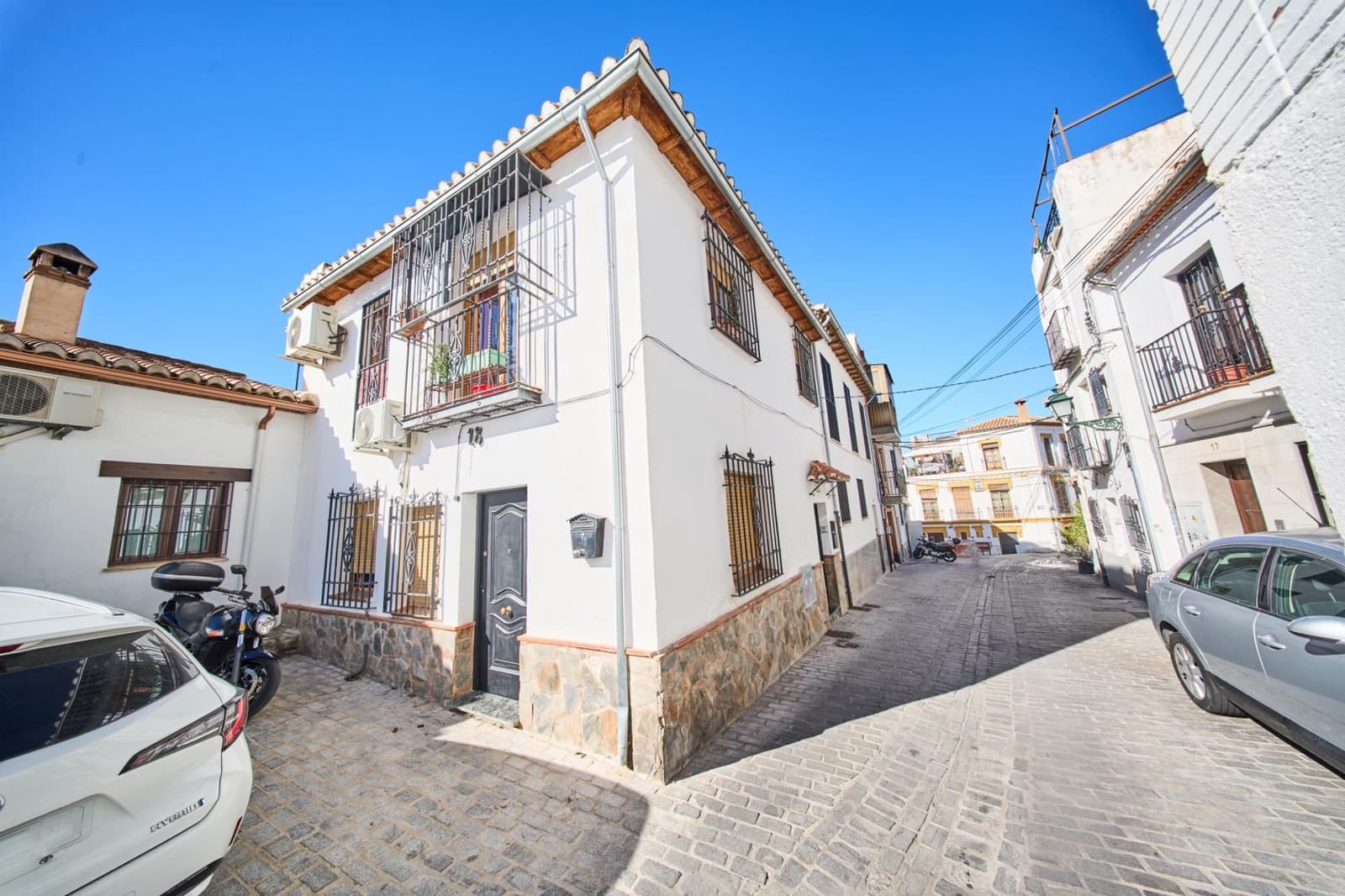 3 soveværelse Byhus til salg i Granada by - € 299.900 (Ref: 9437622)