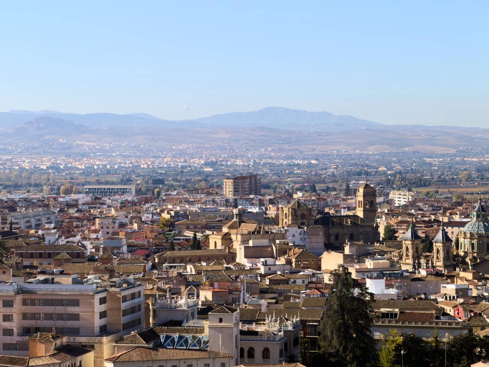 3 soveværelse Byhus til salg i Granada by - € 299.900 (Ref: 9437622)