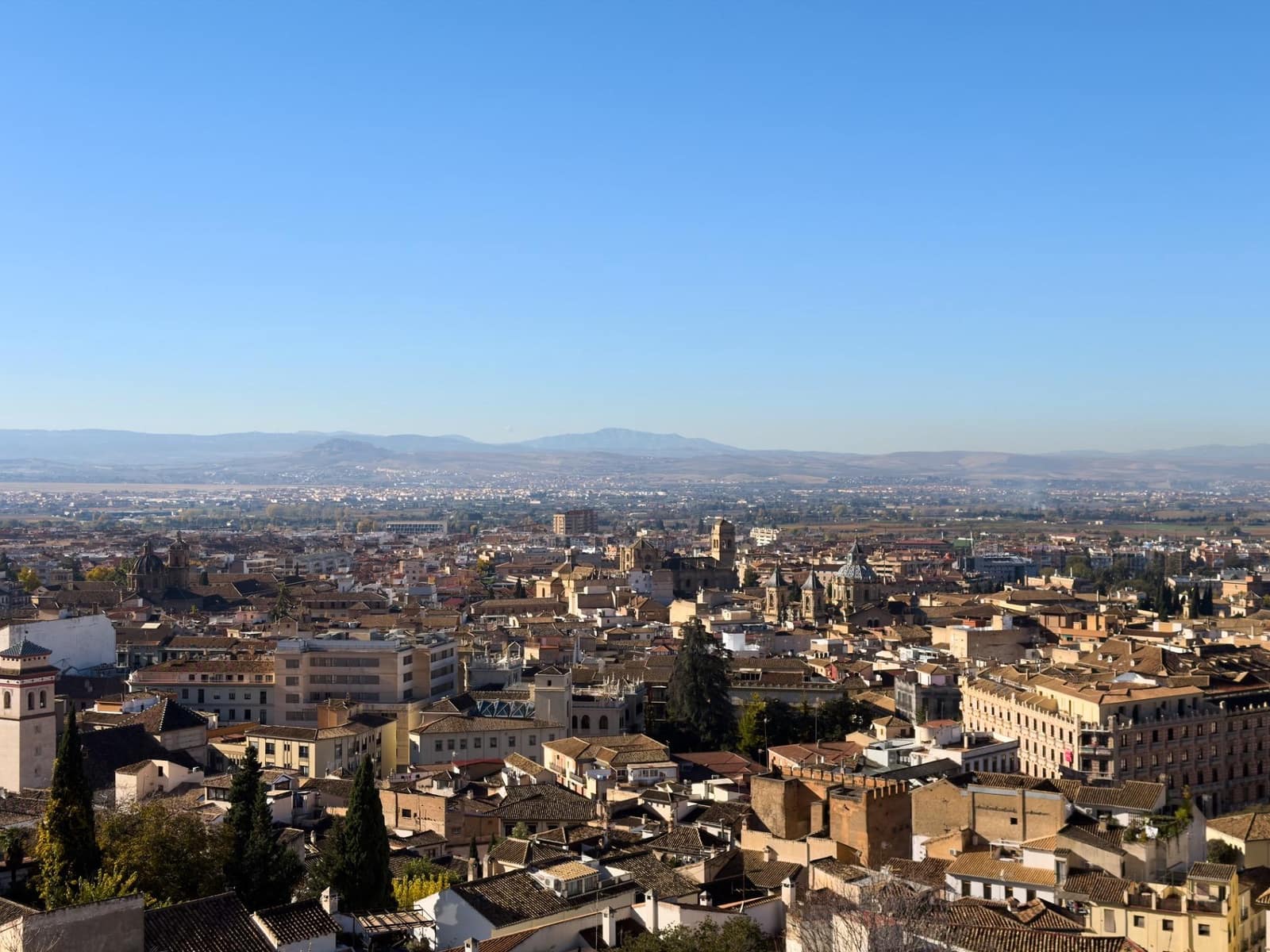 3 soveværelse Byhus til salg i Granada by - € 299.900 (Ref: 9437622)