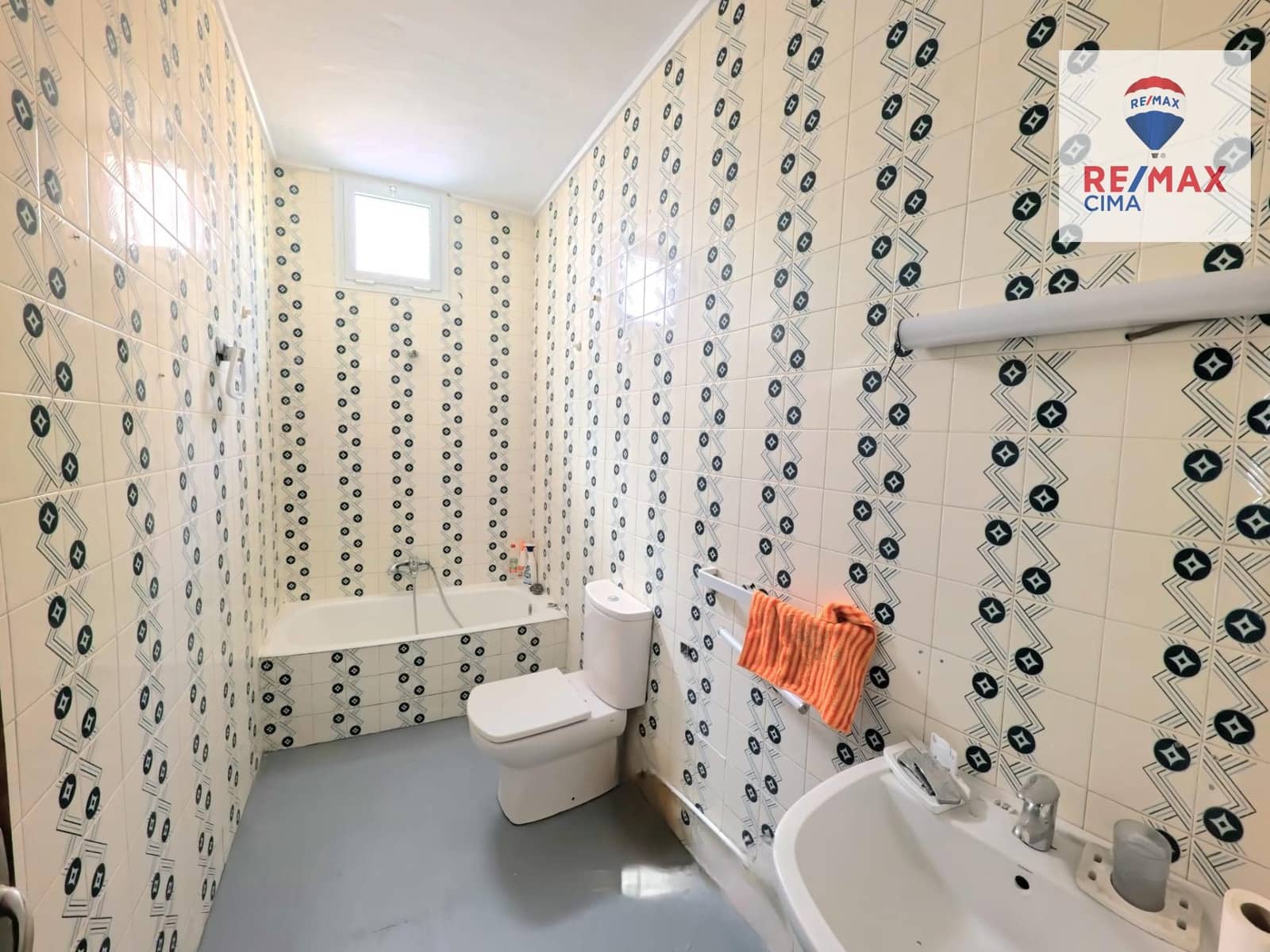 3 soverom Hus til salgs i Cullar - € 45 000 (Ref: 9437623)