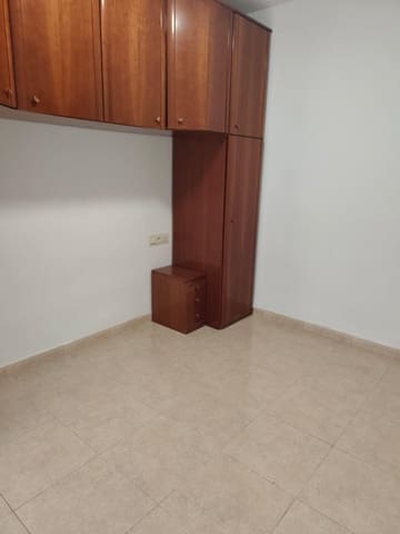 Piso de 3 habitaciones en Ogíjares en venta con garaje - 154.900 € (Ref: 9440246)