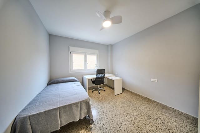 3 sypialnia Mieszkanie do wynajęcia w Cerrillo de Maracena - Periodistas, Miasto Grenada - 750 € (Ref: 9441914)