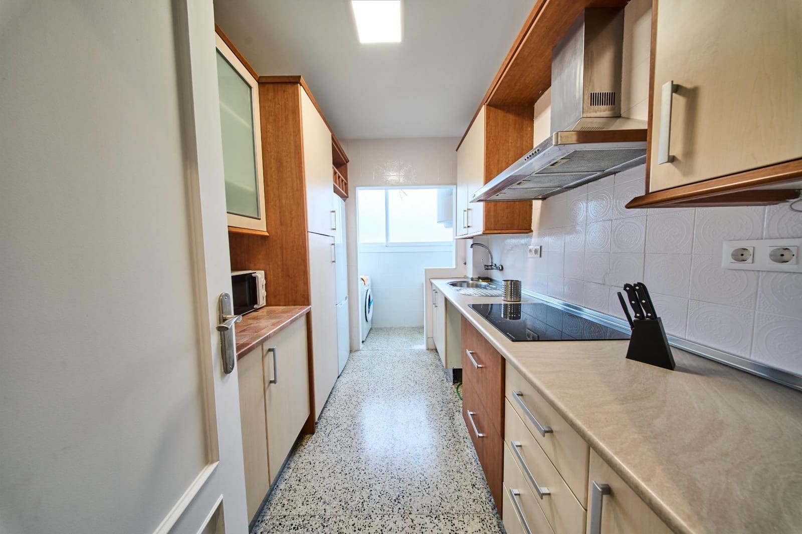 3 sypialnia Mieszkanie do wynajęcia w Miasto Grenada - 750 € (Ref: 9441914)