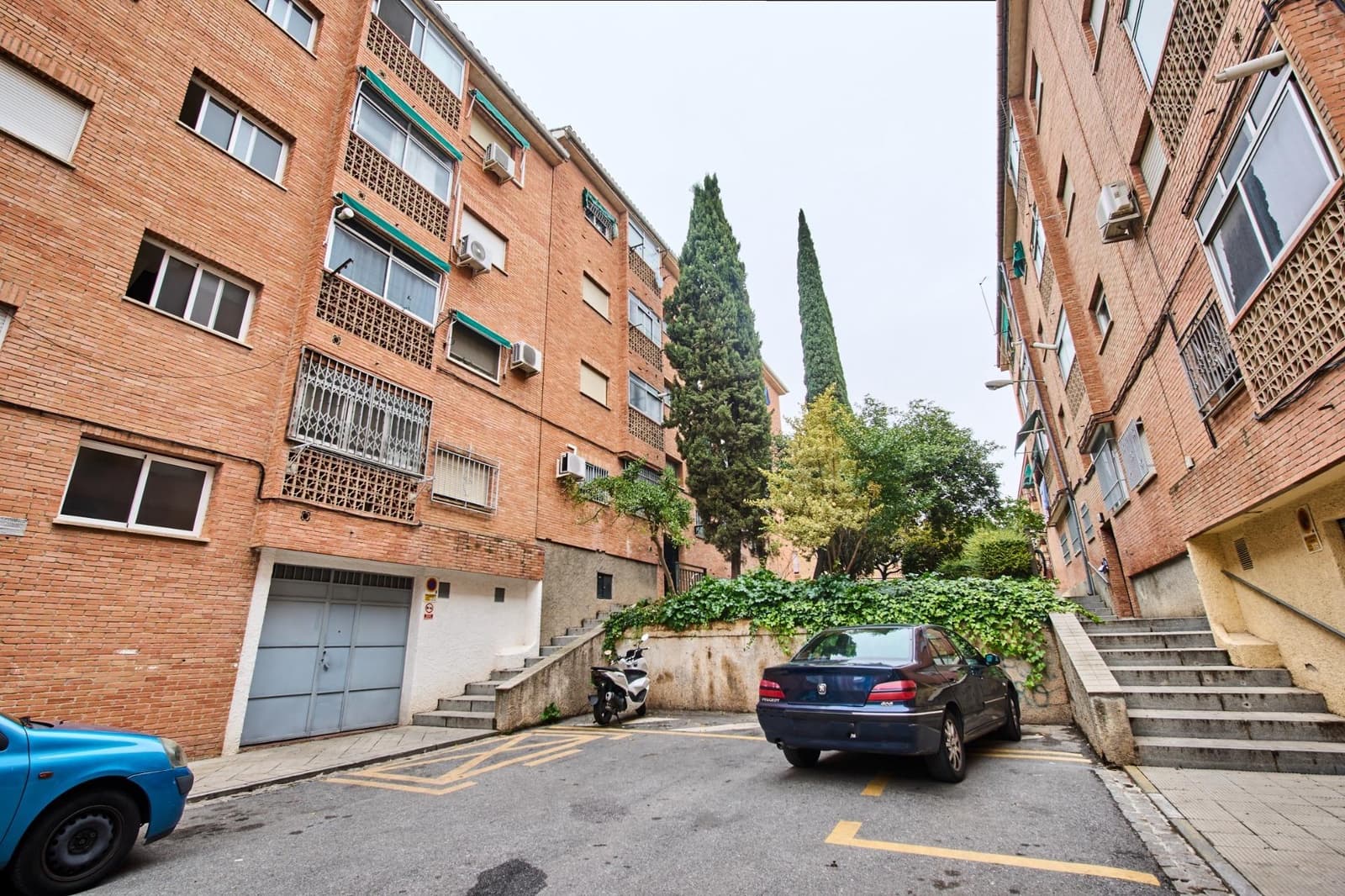 3 sypialnia Mieszkanie do wynajęcia w Miasto Grenada - 750 € (Ref: 9441914)