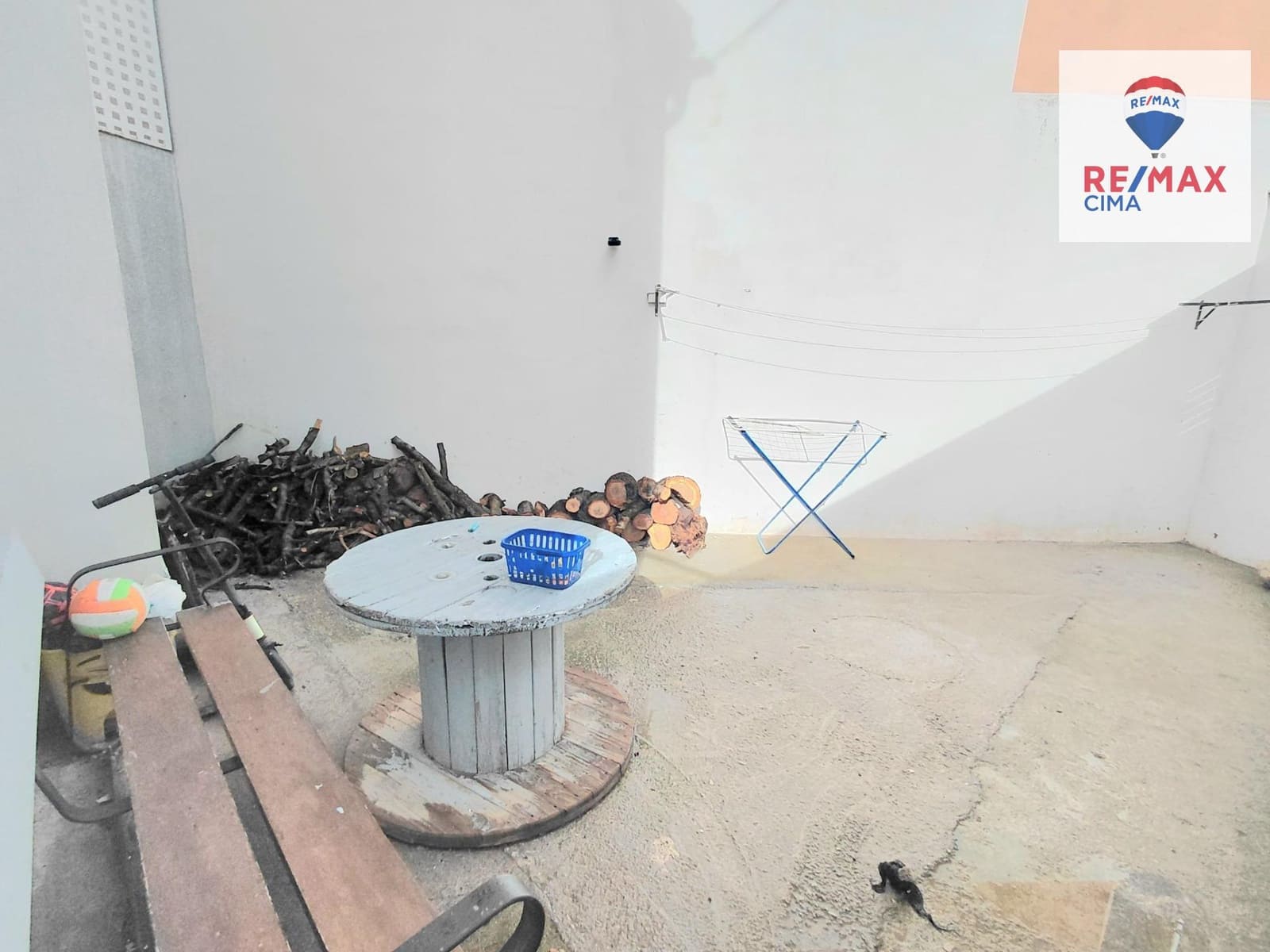 4 Zimmer Reihenhaus zu verkaufen in Baza - 125.000 € (Ref: 9446620)