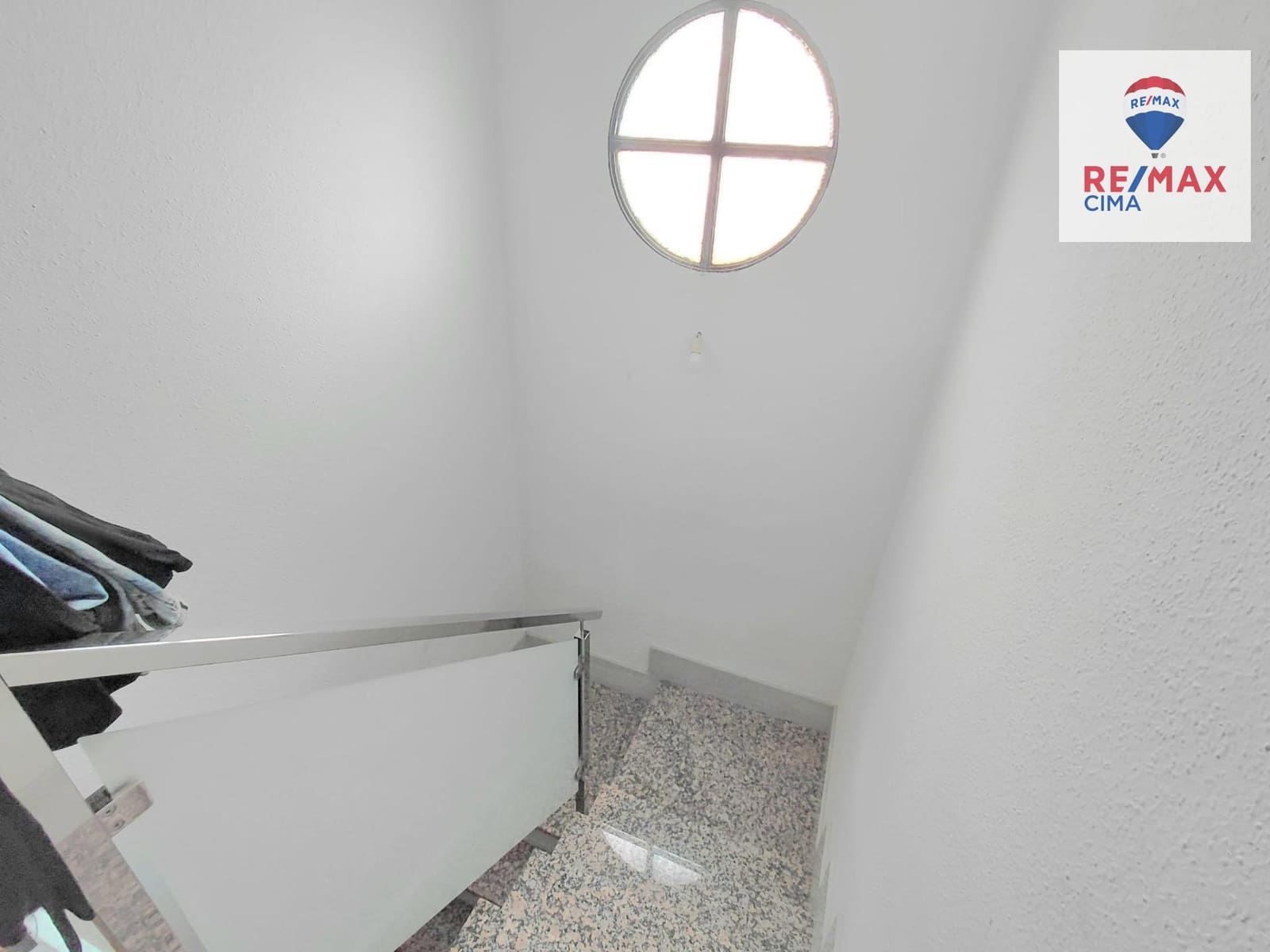 4 Zimmer Reihenhaus zu verkaufen in Baza - 125.000 € (Ref: 9446620)