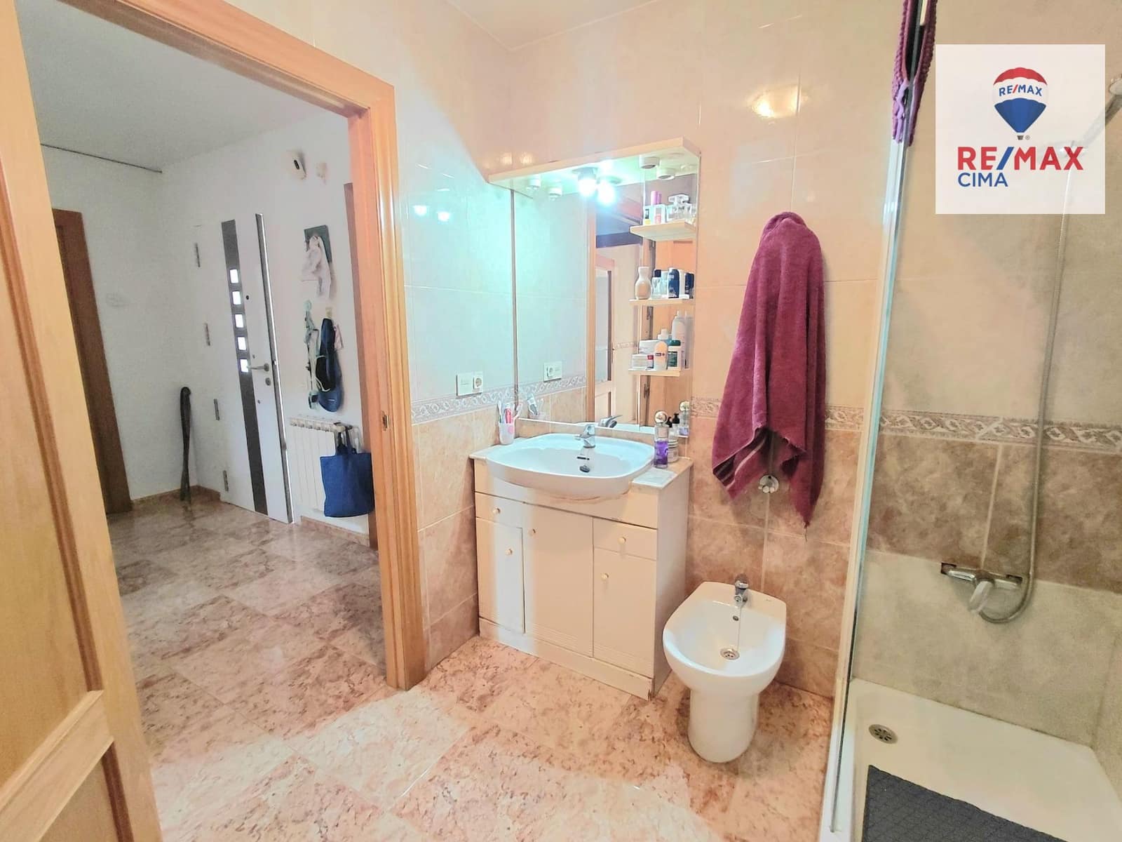 4 Zimmer Reihenhaus zu verkaufen in Baza - 125.000 € (Ref: 9446620)