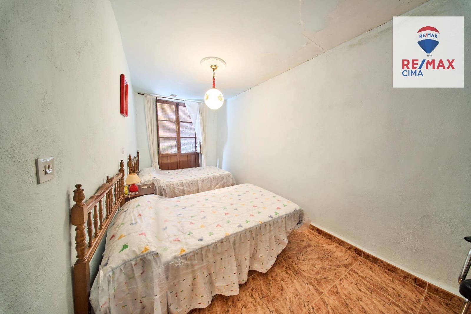 6 sypialnia Finka/Dom wiejski na sprzedaż w Busquistar z garażem - 149 900 € (Ref: 9450463)