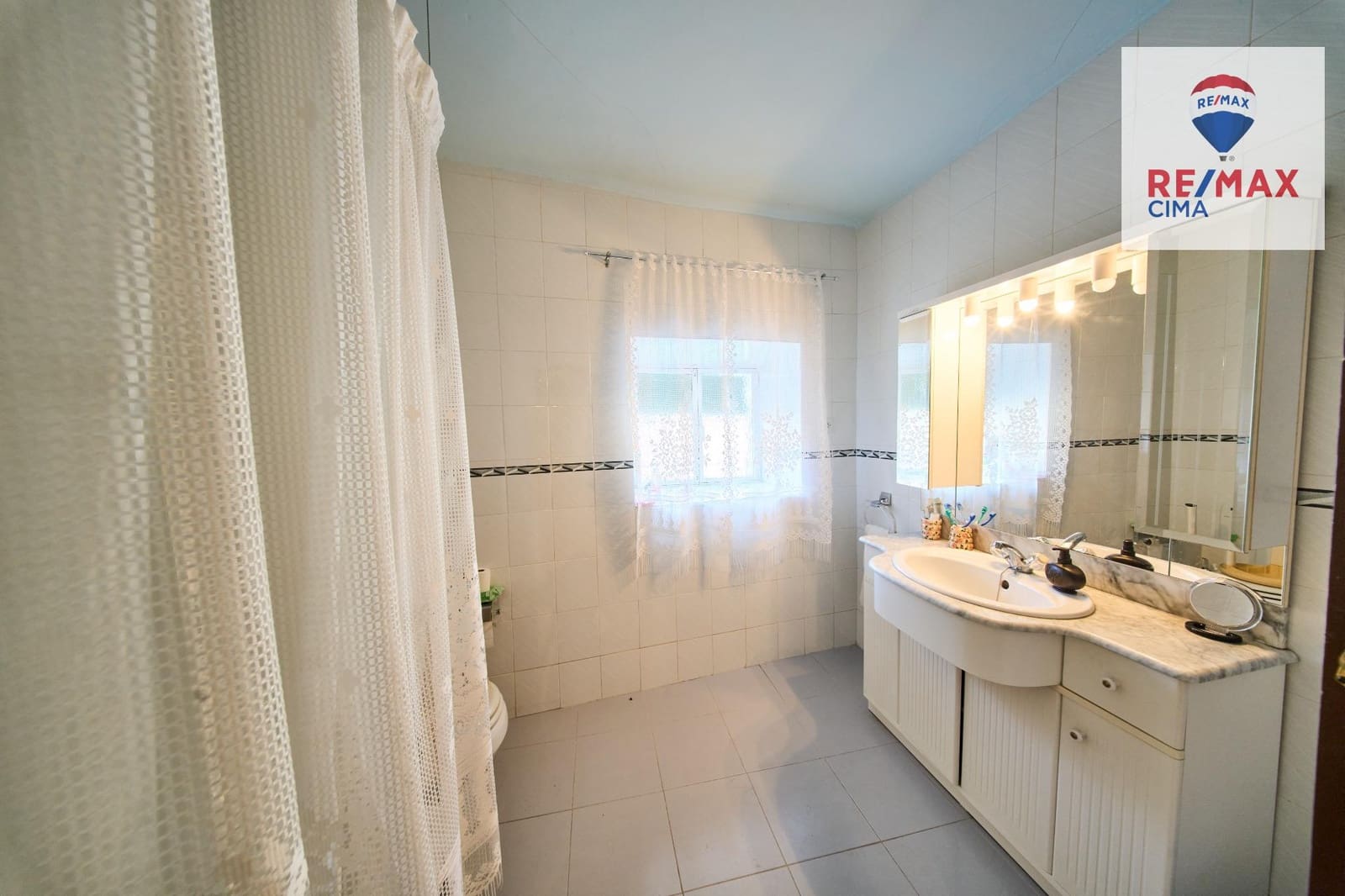 6 sypialnia Finka/Dom wiejski na sprzedaż w Busquistar z garażem - 149 900 € (Ref: 9450463)