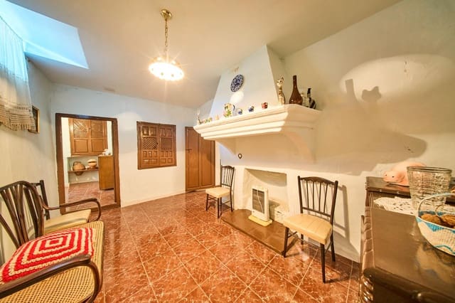 6 soveværelse Finca/Landehus til salg i Busquístar med garage - € 130.000 (Ref: 9450463)