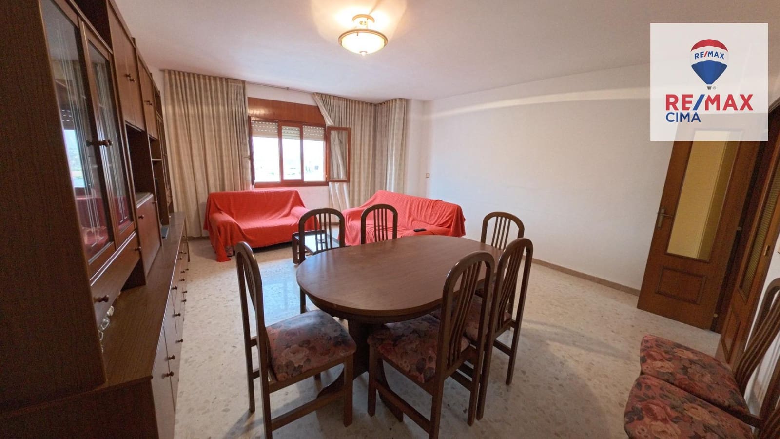 6 bedroom Commercial for sale in Cortes de Baza with garage - € 189,000 (Ref: 9456498)