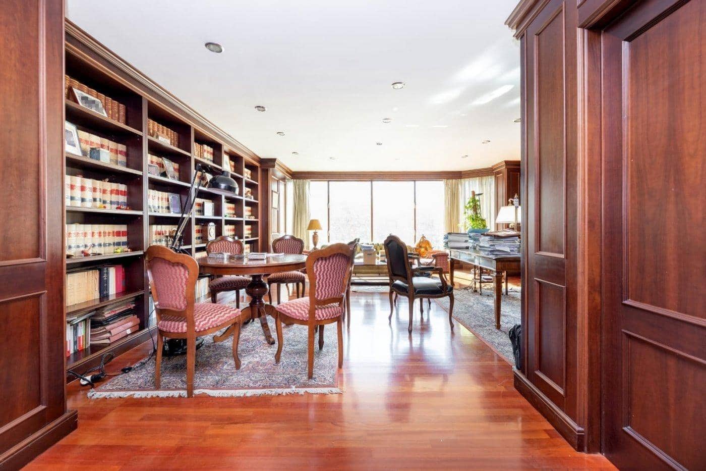 Office for sale in Granada city - € 395,000 (Ref: 9468598)