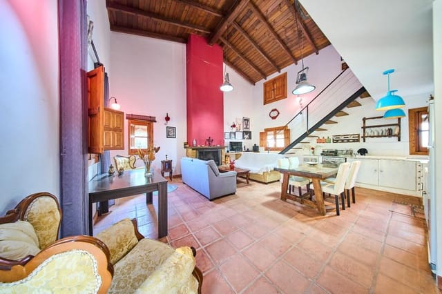 3 Zimmer Villa zu verkaufen in Vélez de Benaudalla mit Pool Garage - 390.000 € (Ref: 9470615)