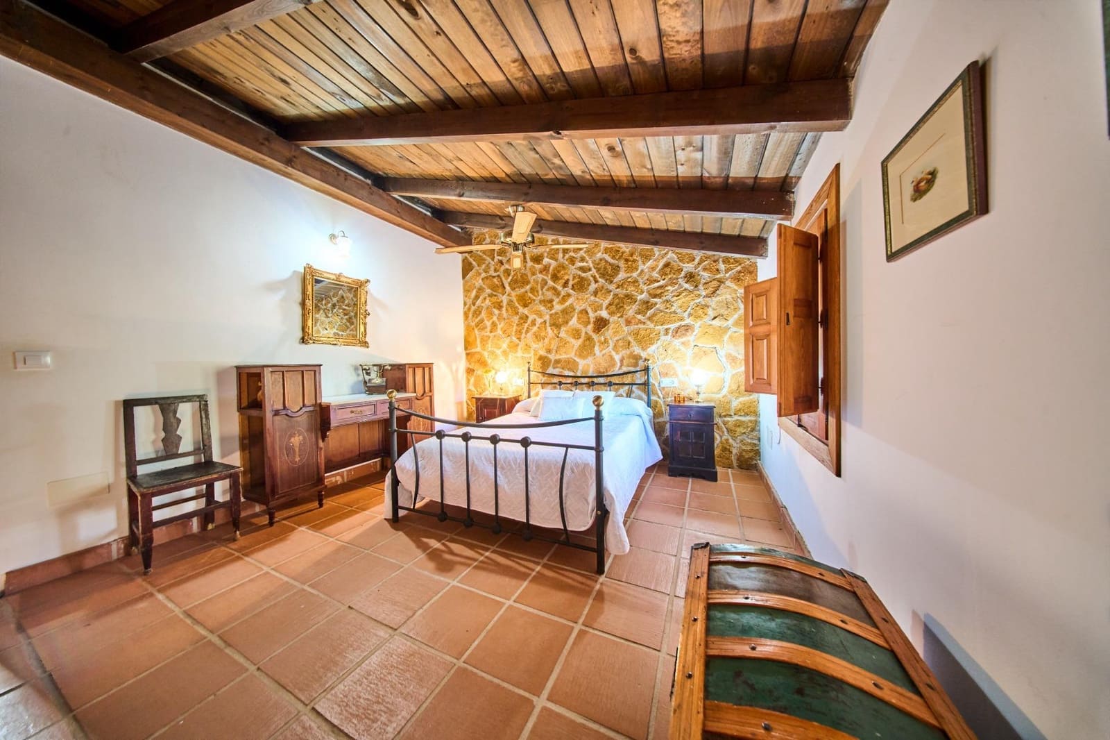 3 Zimmer Villa zu verkaufen in Velez de Benaudalla mit Pool Garage - 390.000 € (Ref: 9470615)