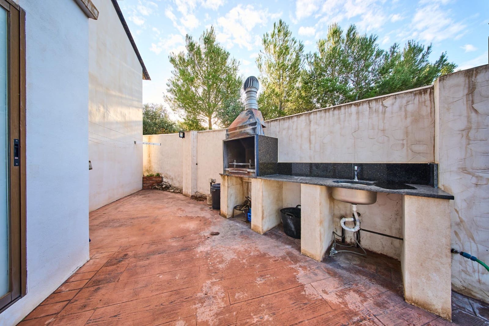 3 Zimmer Villa zu verkaufen in Velez de Benaudalla mit Pool Garage - 390.000 € (Ref: 9470615)