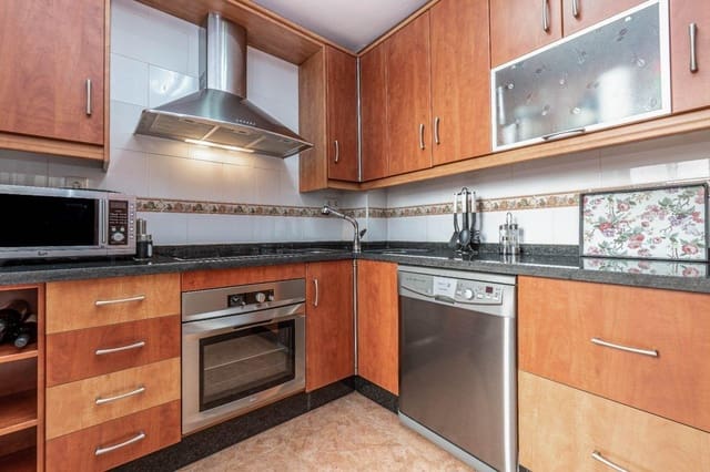 Adosado de 3 habitaciones en Albondón en venta - 128.000 € (Ref: 9470616)