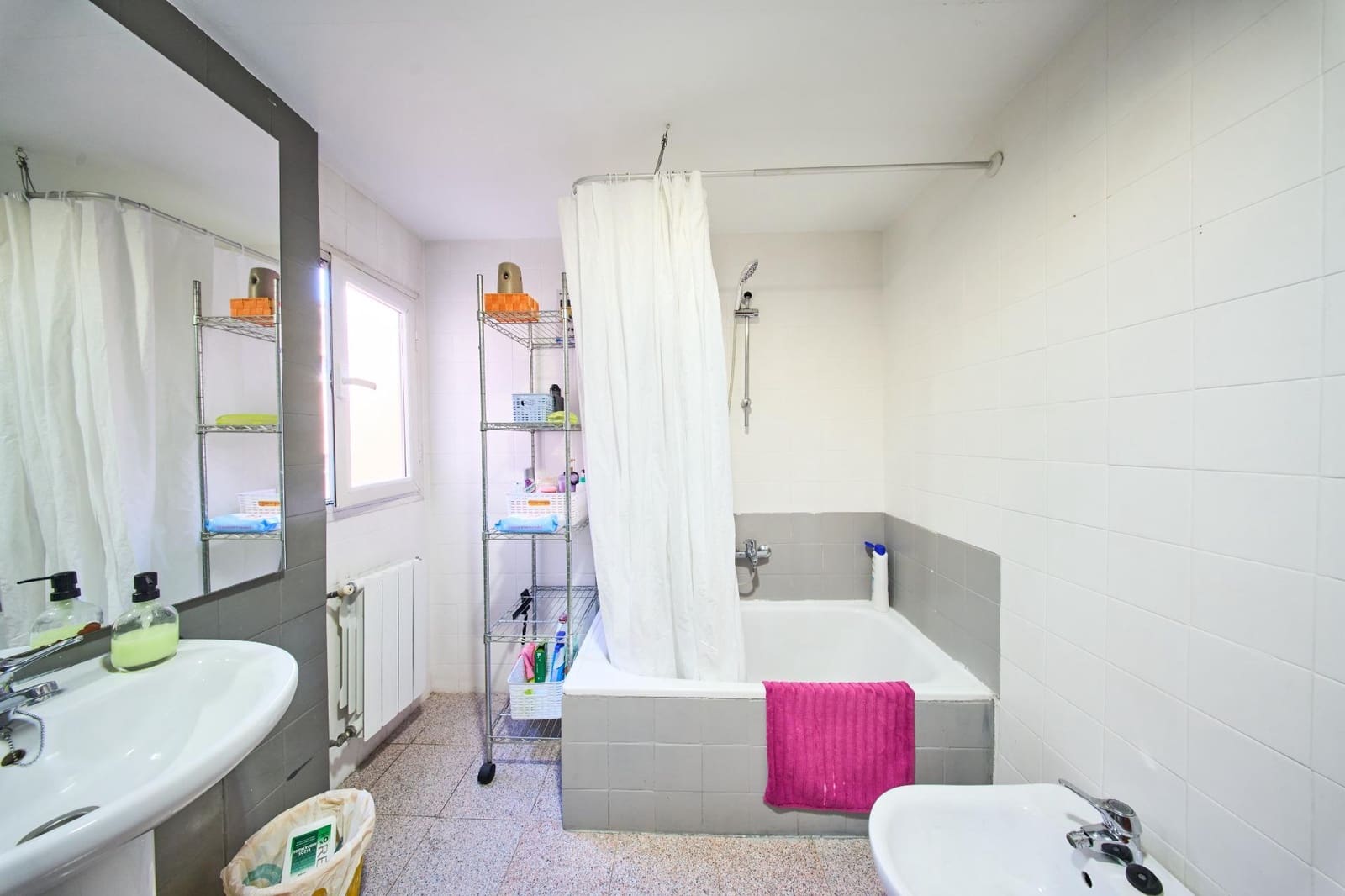 5 slaapkamer Penthouse te koop in Granada stad met garage - € 325.000 (Ref: 9470967)