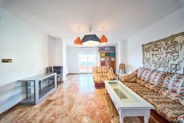 5 bedroom Penthouse for sale in Granada city with garage - € 325,000 (Ref: 9470967)