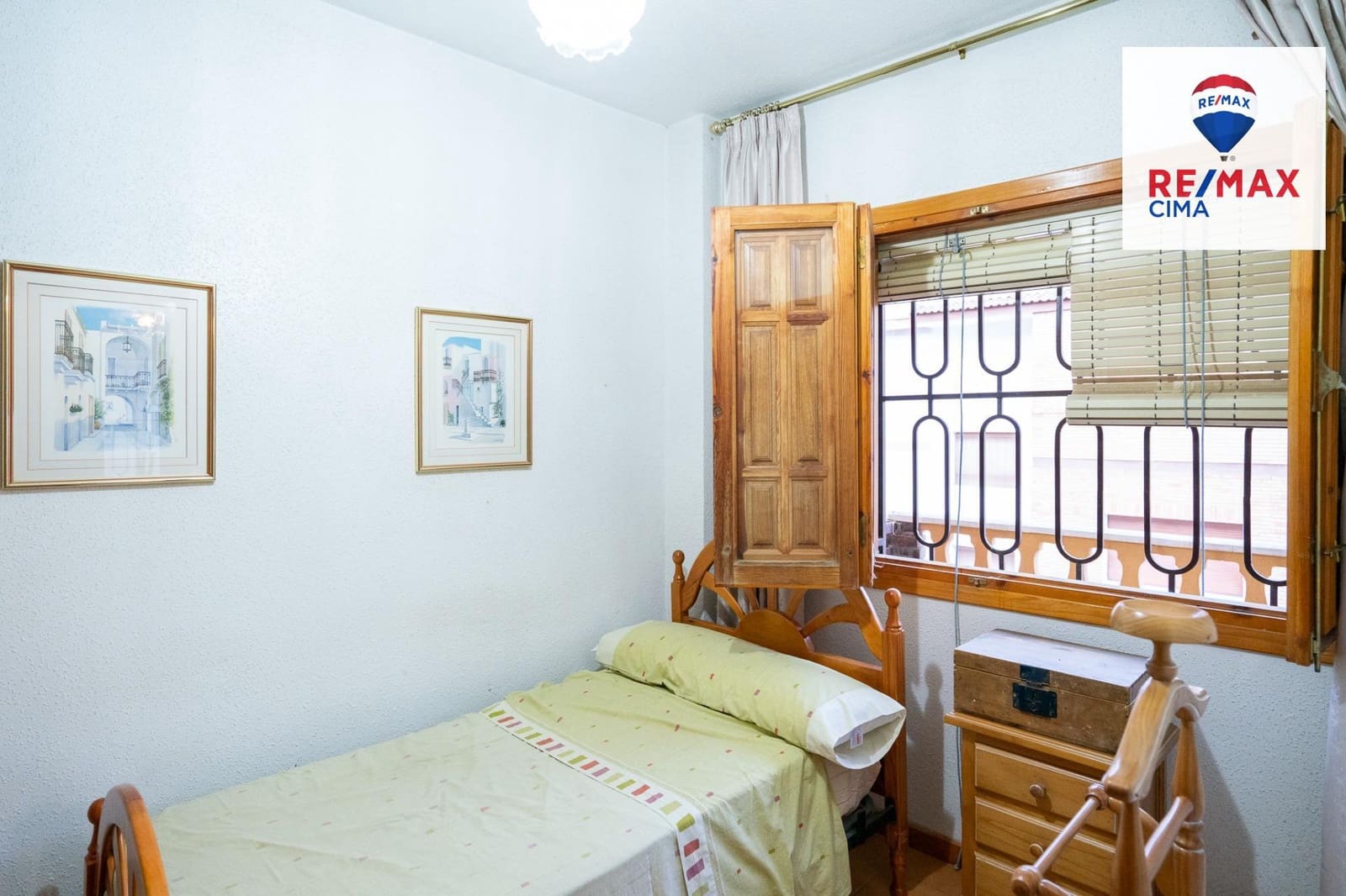 5 slaapkamer Huis te koop in Zujar met garage - € 235.000 (Ref: 9471249)