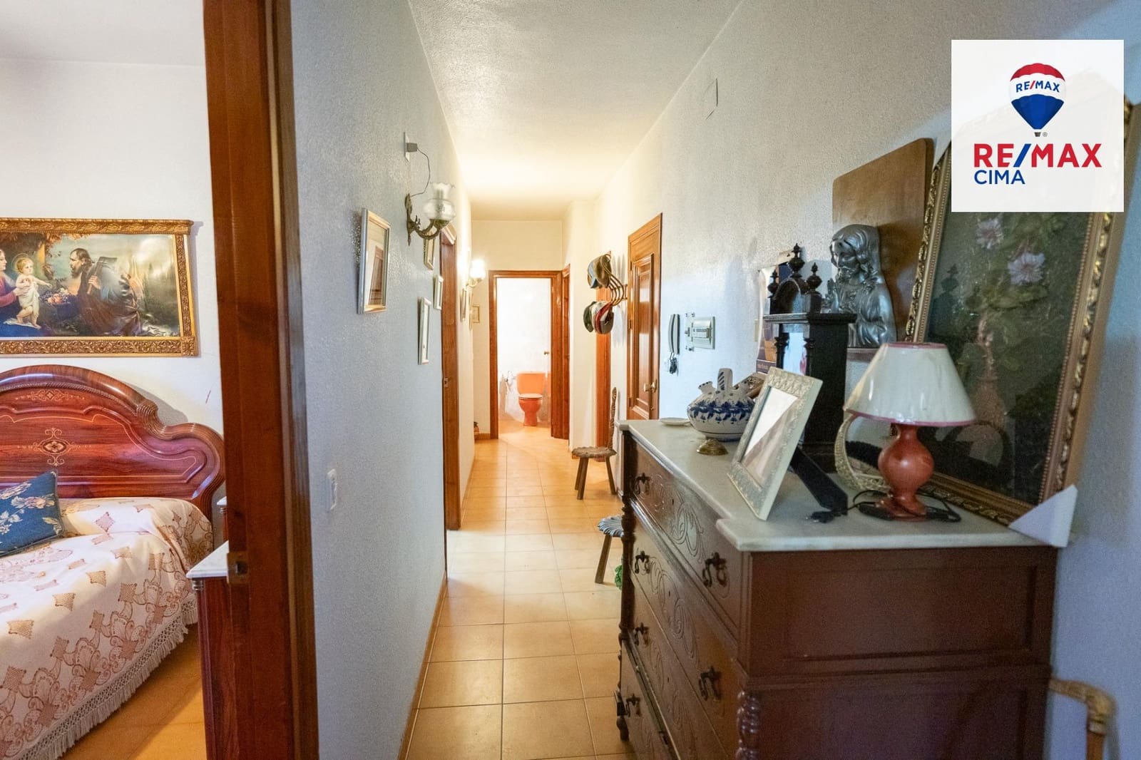 5 slaapkamer Huis te koop in Zujar met garage - € 235.000 (Ref: 9471249)