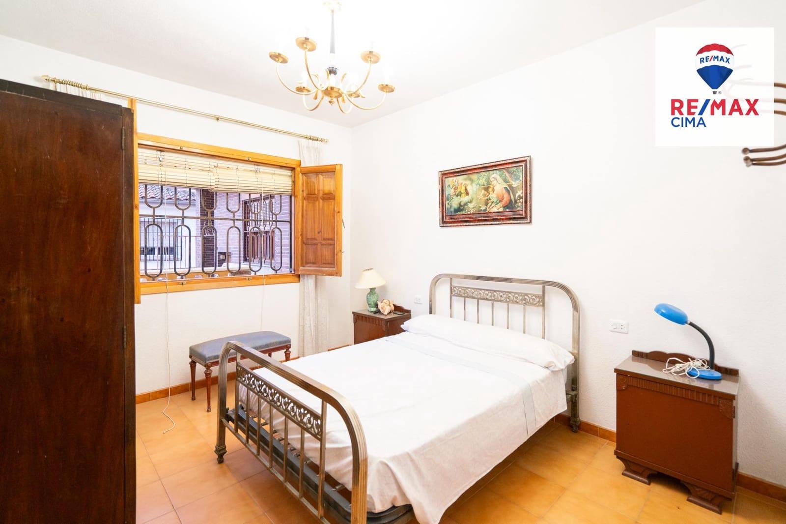 5 slaapkamer Huis te koop in Zujar met garage - € 235.000 (Ref: 9471249)