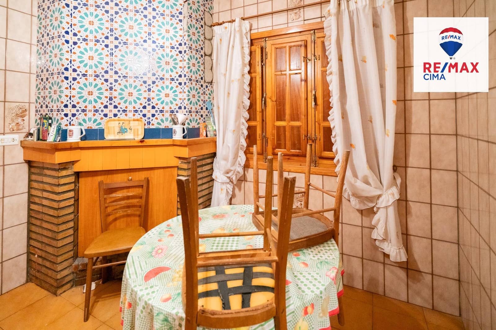 5 slaapkamer Huis te koop in Zujar met garage - € 235.000 (Ref: 9471249)