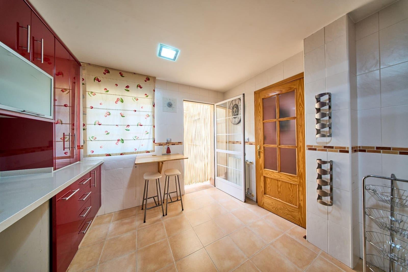 Adosado de 3 habitaciones en Atarfe en venta con garaje - 198.000 € (Ref: 9473120)