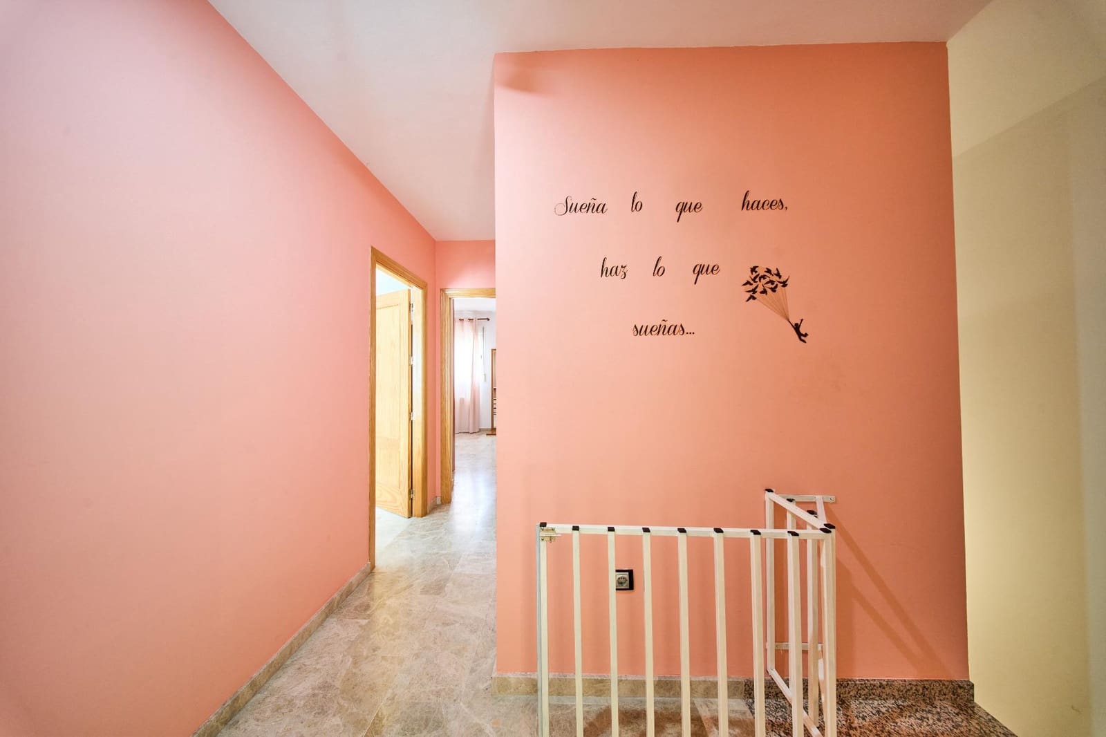 Adosado de 3 habitaciones en Atarfe en venta con garaje - 198.000 € (Ref: 9473120)