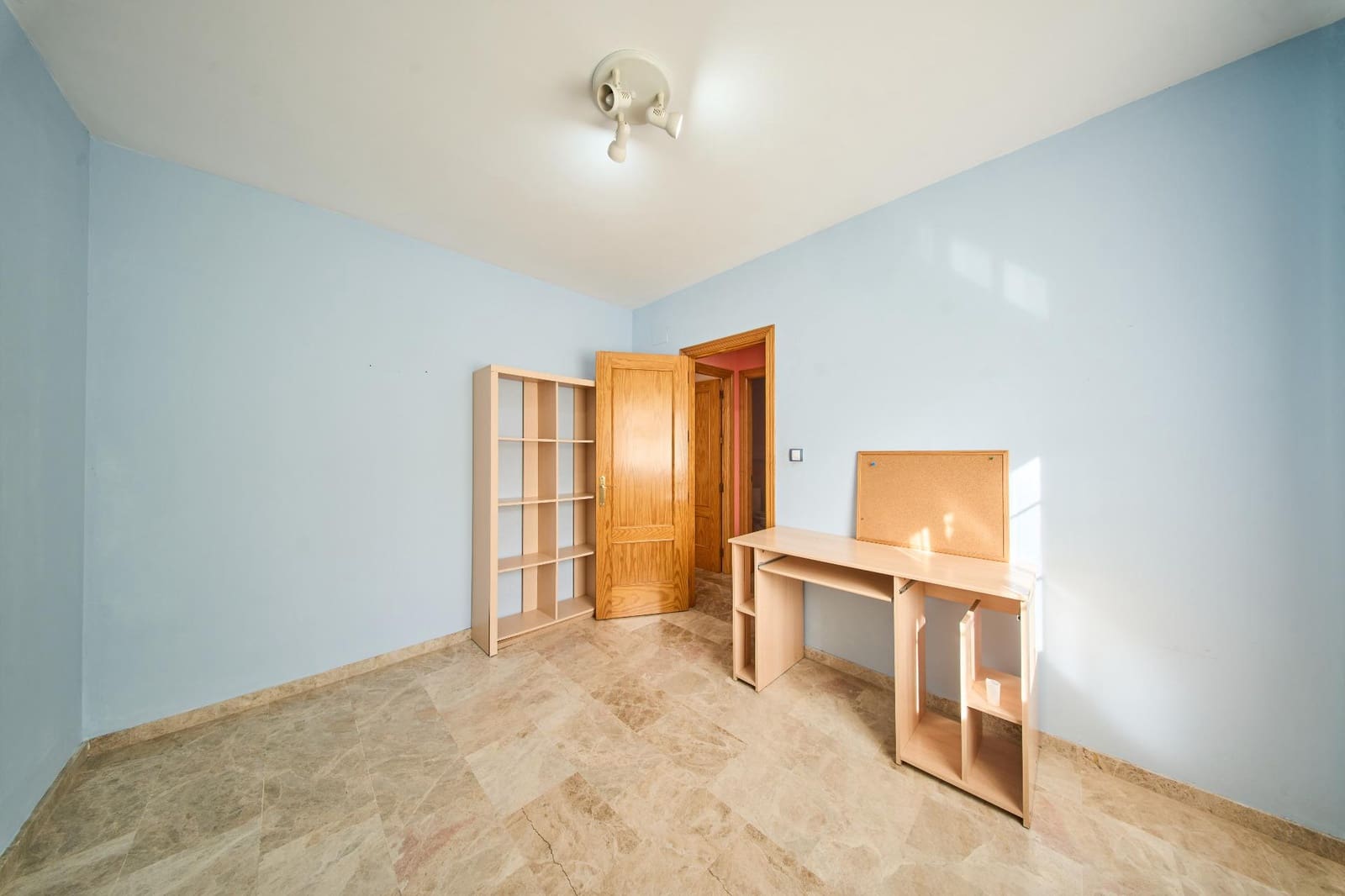 Adosado de 3 habitaciones en Atarfe en venta con garaje - 198.000 € (Ref: 9473120)