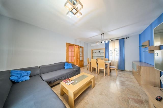 Adosado de 3 habitaciones en Atarfe en venta con garaje - 198.000 € (Ref: 9473120)