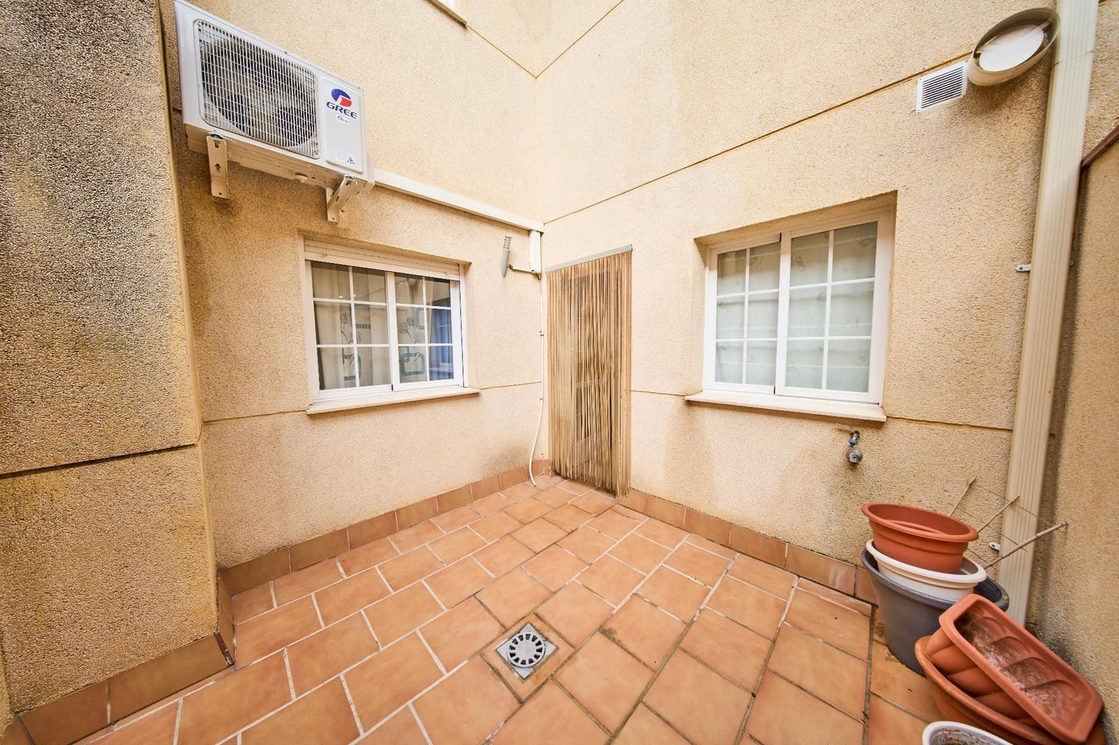 Adosado de 3 habitaciones en Atarfe en venta con garaje - 198.000 € (Ref: 9473120)