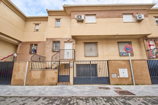 Adosado de 3 habitaciones en Atarfe en venta con garaje - 198.000 € (Ref: 9473120)