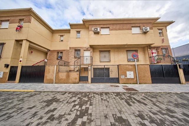 Adosado de 3 habitaciones en Atarfe en venta con garaje - 198.000 € (Ref: 9473120)