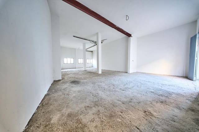 Commerciale in vendita in Santa Fe - 60.000 € (Rif: 9473121)