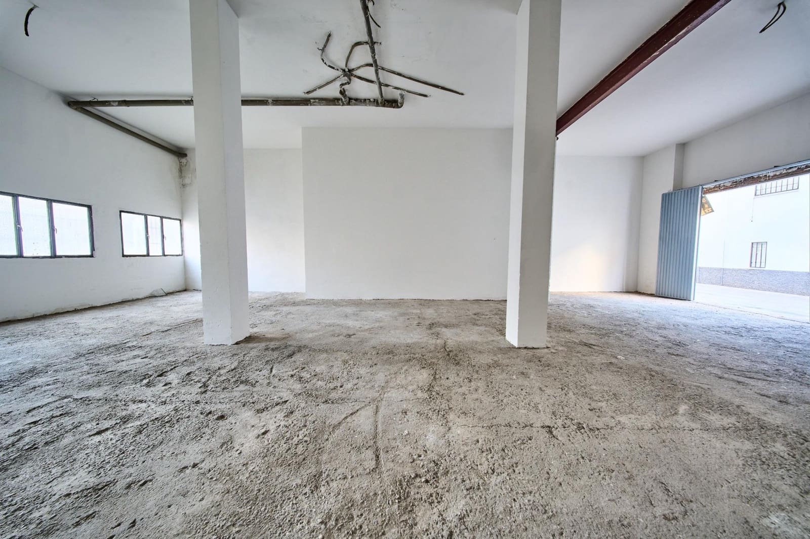 Commerciale in vendita in Santa Fe - 60.000 € (Rif: 9473121)