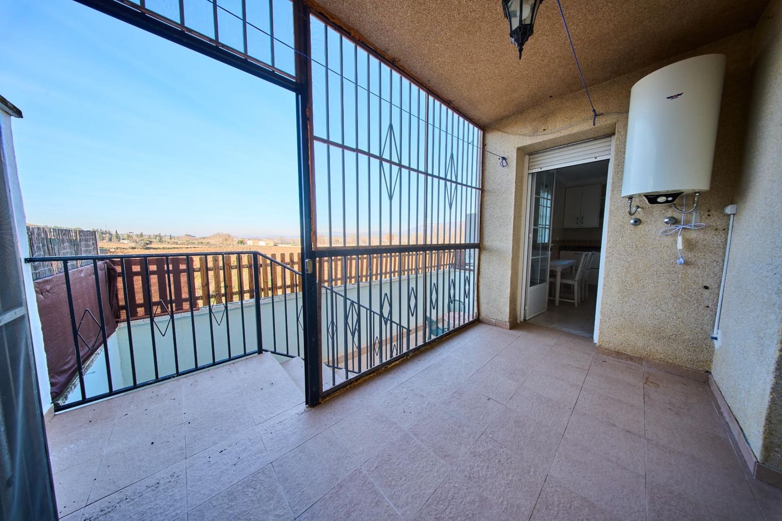 Casa de 3 habitaciones en Láchar en venta con garaje - 157.000 € (Ref: 9474329)