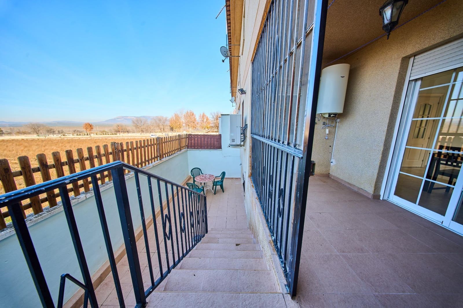 Casa de 3 habitaciones en Láchar en venta con garaje - 157.000 € (Ref: 9474329)