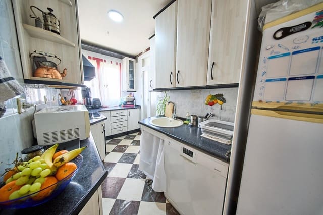 3 chambre Appartement à vendre à Cenes de la Vega avec garage - 210 000 € (Ref: 9475559)