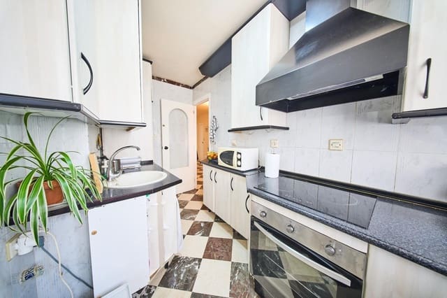 3 chambre Appartement à vendre à Cenes de la Vega avec garage - 210 000 € (Ref: 9475559)