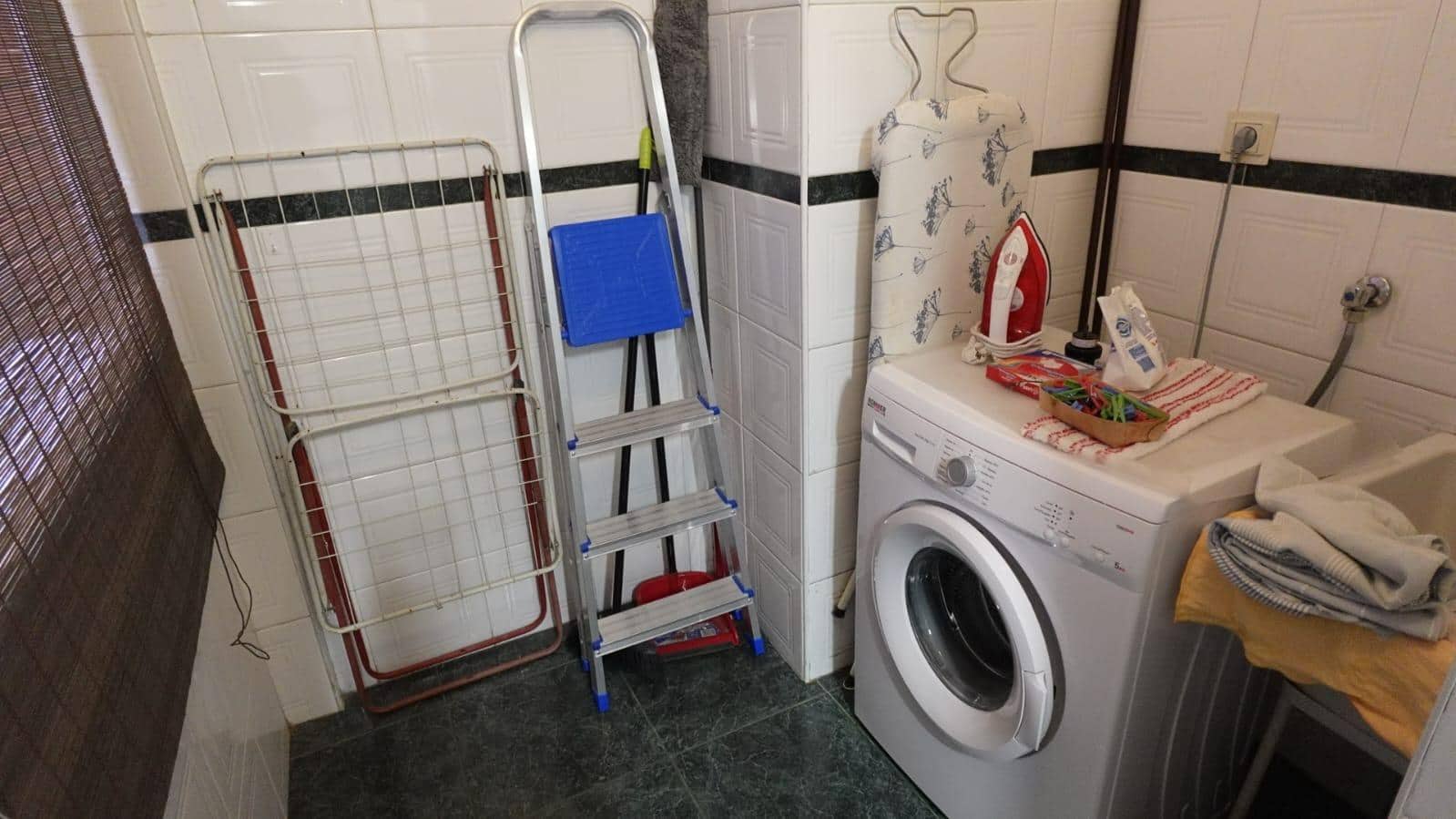 2 bedroom Flat for rent in Granada city - € 800 (Ref: 9497559)