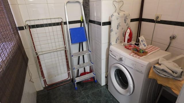 2 Zimmer Wohnung zu vermieten in Pajaritos - Plaza de Toros, Granada Stadt - 800 € (Ref: 9497559)