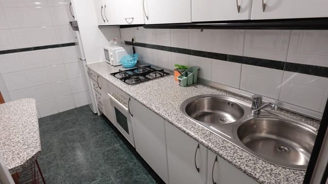 2 Zimmer Wohnung zu vermieten in Pajaritos - Plaza de Toros, Granada Stadt - 800 € (Ref: 9497559)