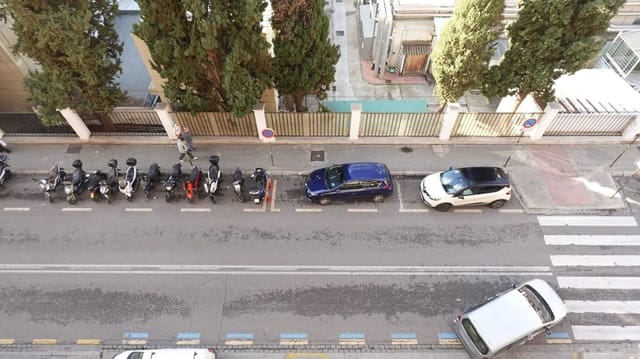 2 Zimmer Wohnung zu vermieten in Pajaritos - Plaza de Toros, Granada Stadt - 800 € (Ref: 9497559)