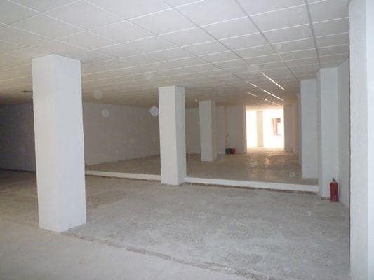 Comercial para venda em Granada cidade - 335 000 € (Ref: 9497560)