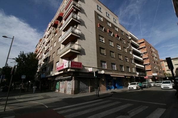 3 soveværelse Kontor til leje i Camino de Ronda - Rosaleda, Granada by - € 650 (Ref: 9497562)