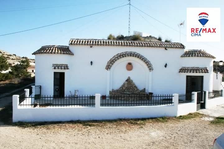 Casa de 3 habitaciones en Cortijo del Cura en venta - 110.000 € (Ref: 9504495)