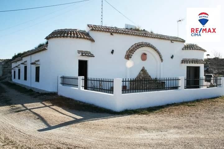 Casa de 3 habitaciones en Cortijo del Cura en venta - 110.000 € (Ref: 9504495)