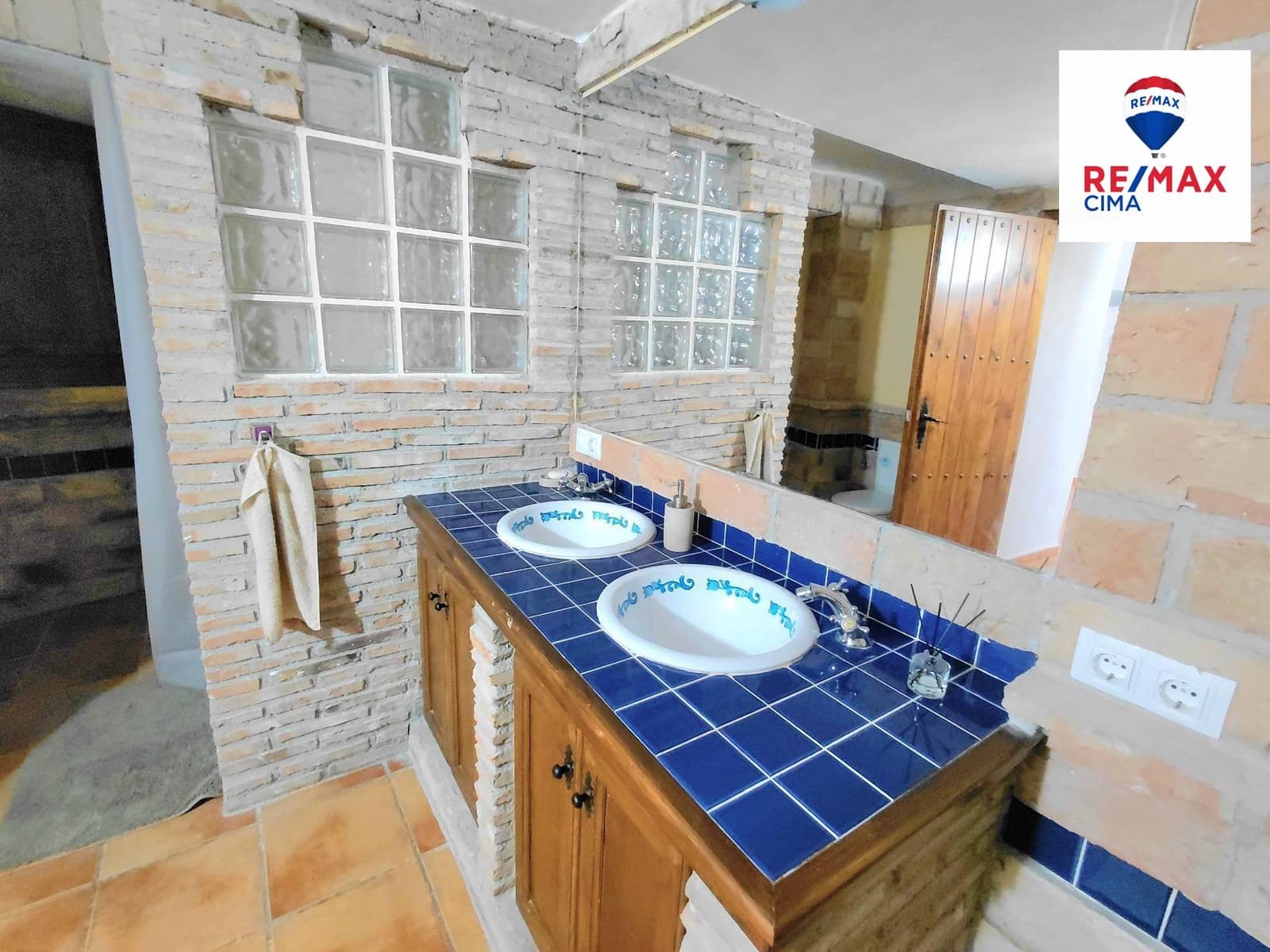 Casa de 3 habitaciones en Cortijo del Cura en venta - 110.000 € (Ref: 9504495)