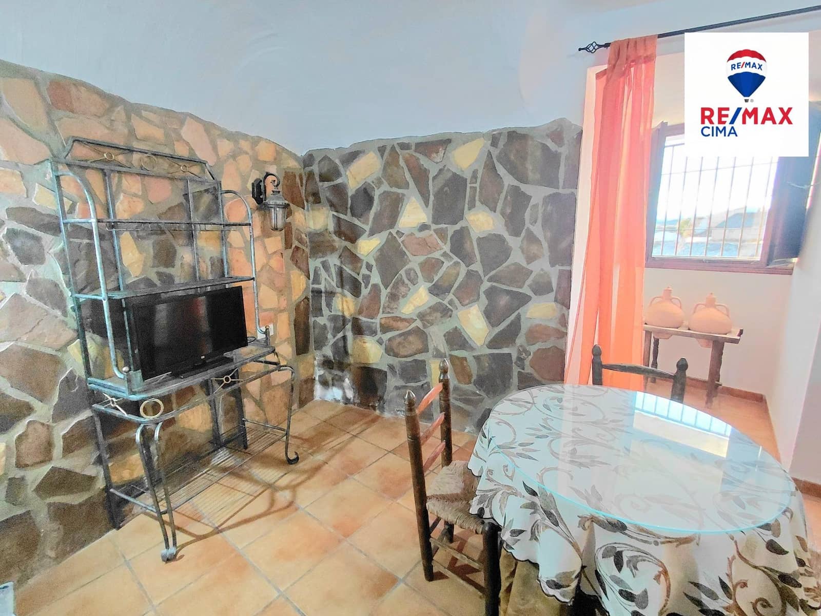 Casa de 3 habitaciones en Cortijo del Cura en venta - 110.000 € (Ref: 9504495)