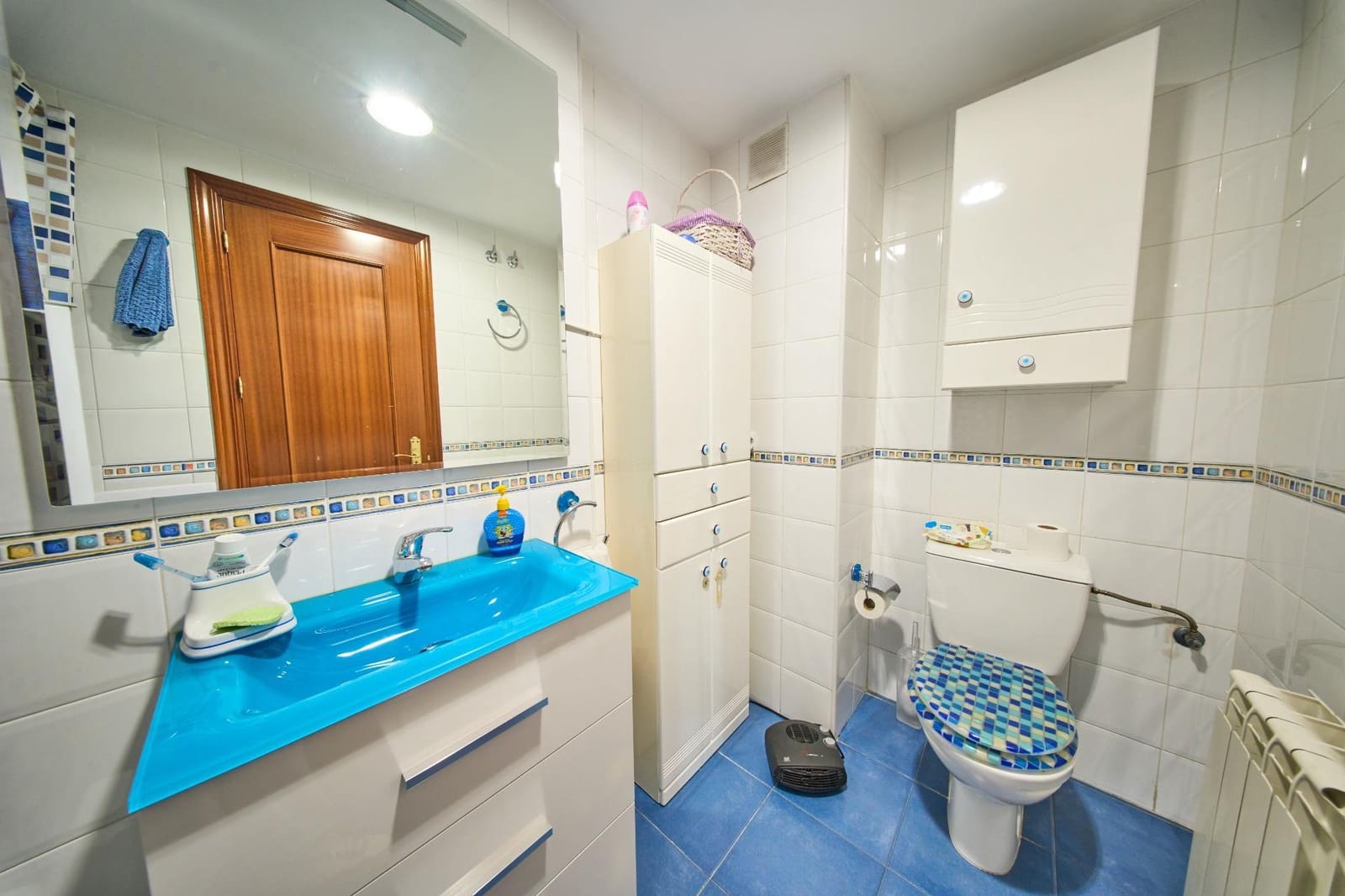 3 bedroom Flat for sale in Granada city with pool garage - € 440,000 (Ref: 9519217)